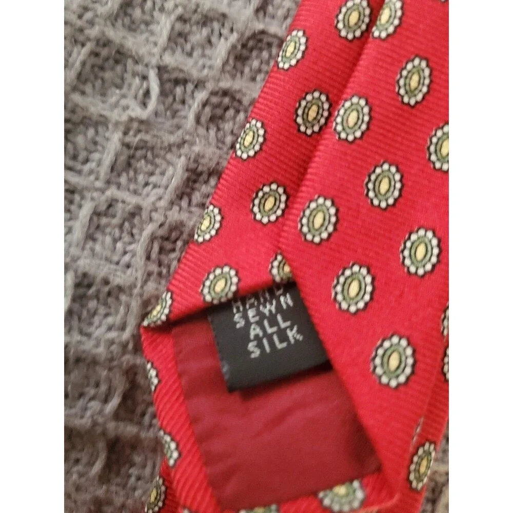 Men's Vintage Burberrys of London Geometric Designer Silk Neck Tie Red